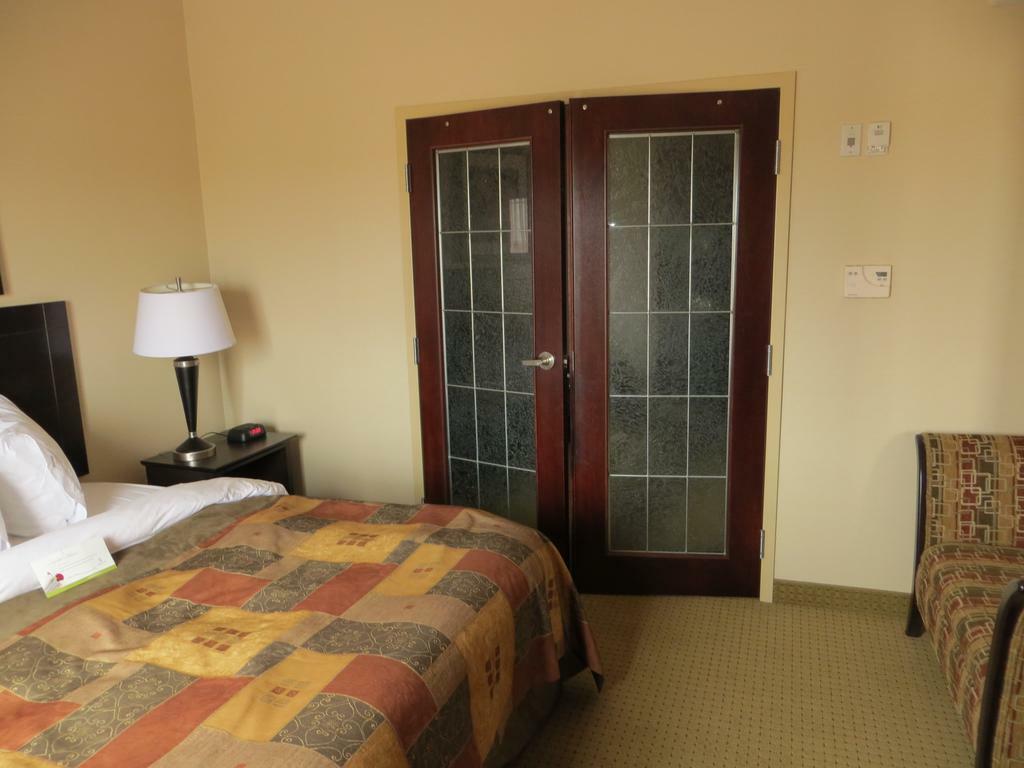 Westlock Inn & Conference Centre 외부 사진